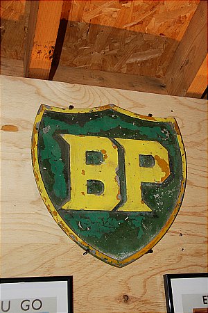 B.P. PLAQUE - click to enlarge